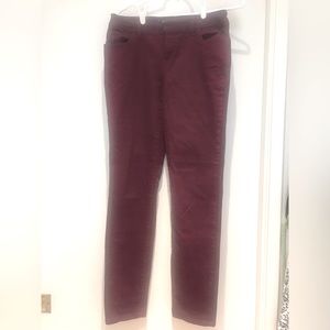 inc denim skinny leg jeans in burgundy